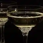 Des verres de champagne