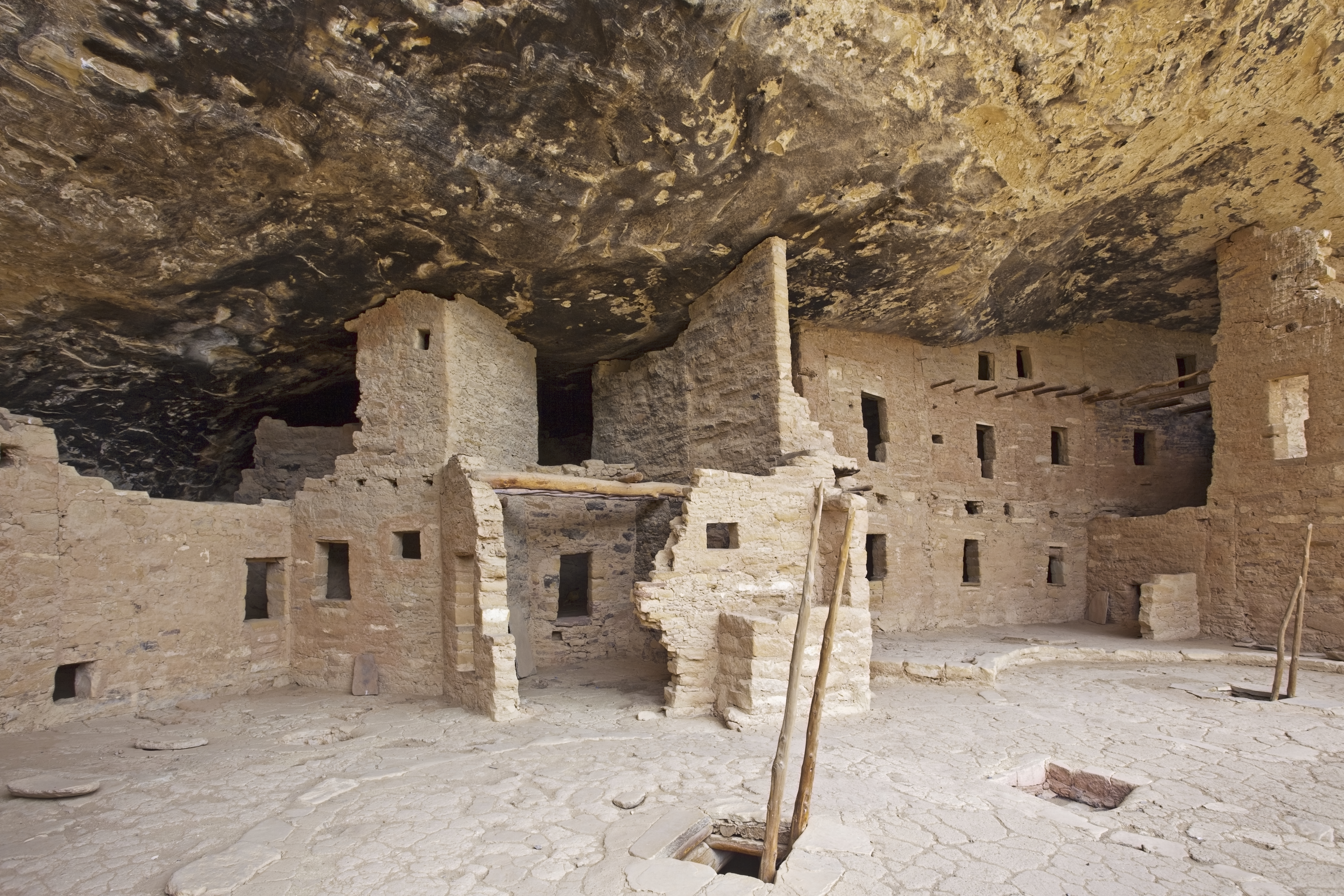 native american cliff dwellings